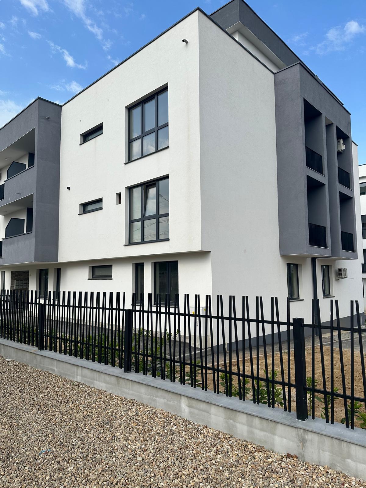 De vânzare: Apartament nou în Sanmartin, lângă Băile Felix și Oradea