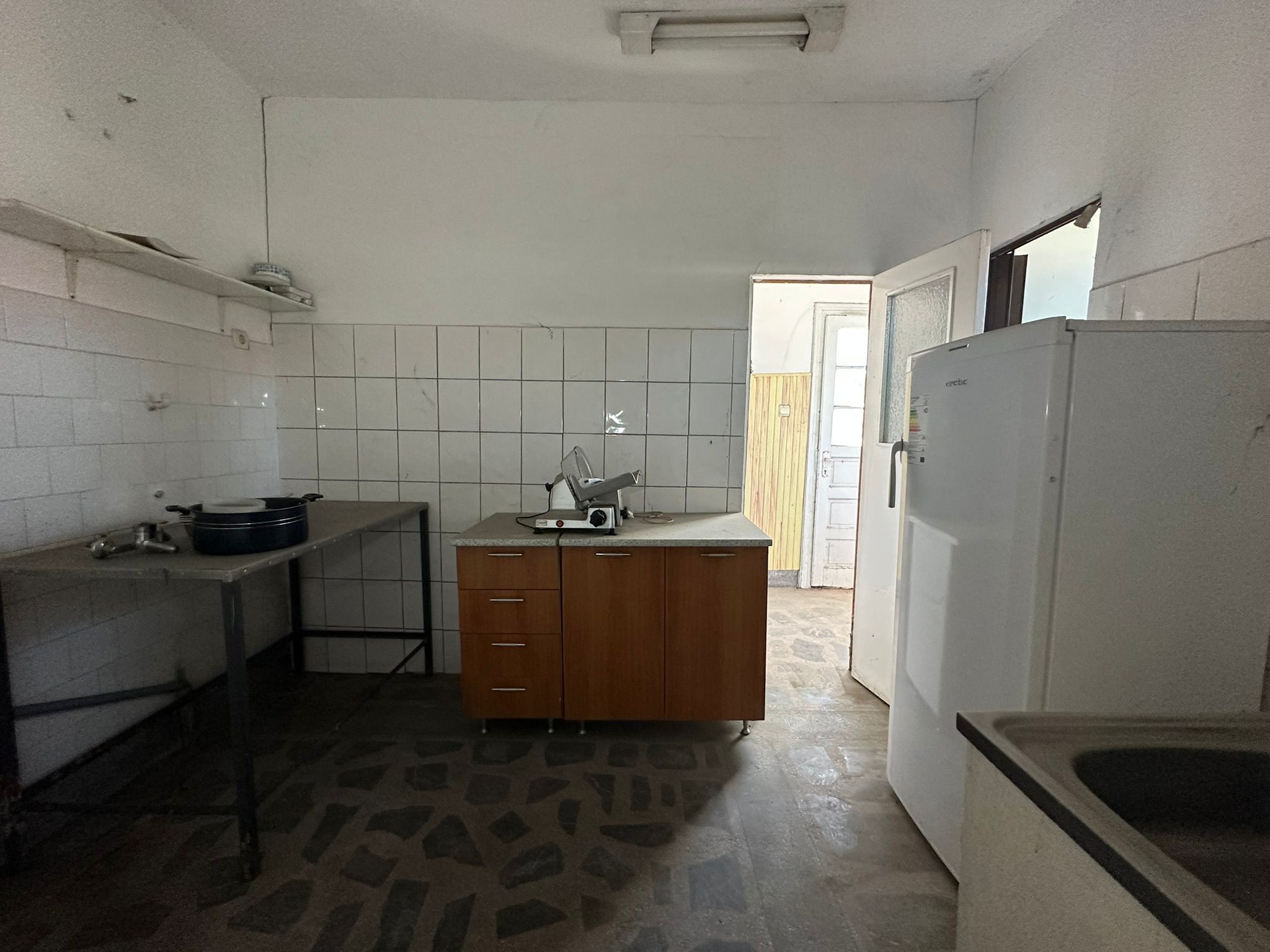 Spatiu destinat pentru Bar - Restaurant.