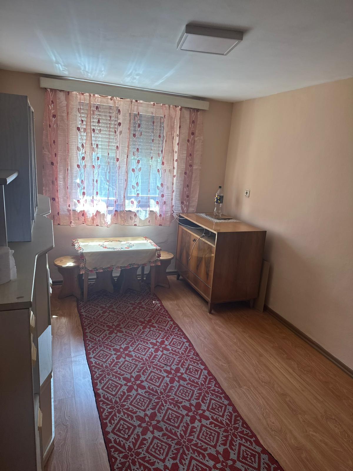 Casa cu potential in Boiu , Bihor ! teren extrem de generos.