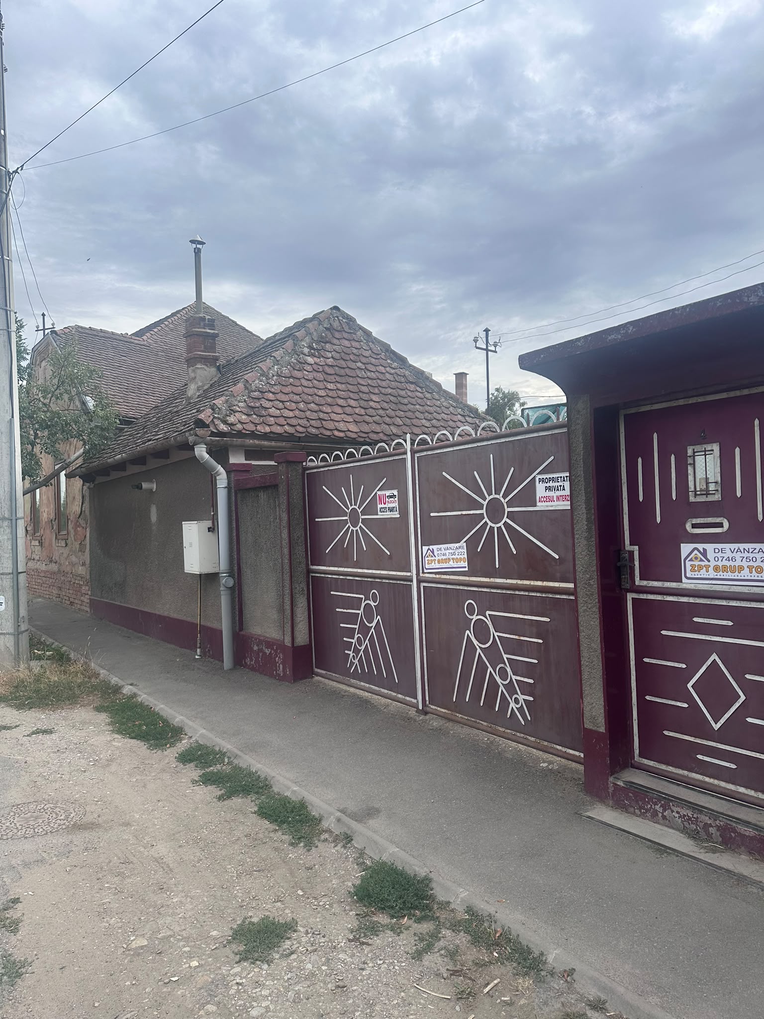 Casa de vanzare !