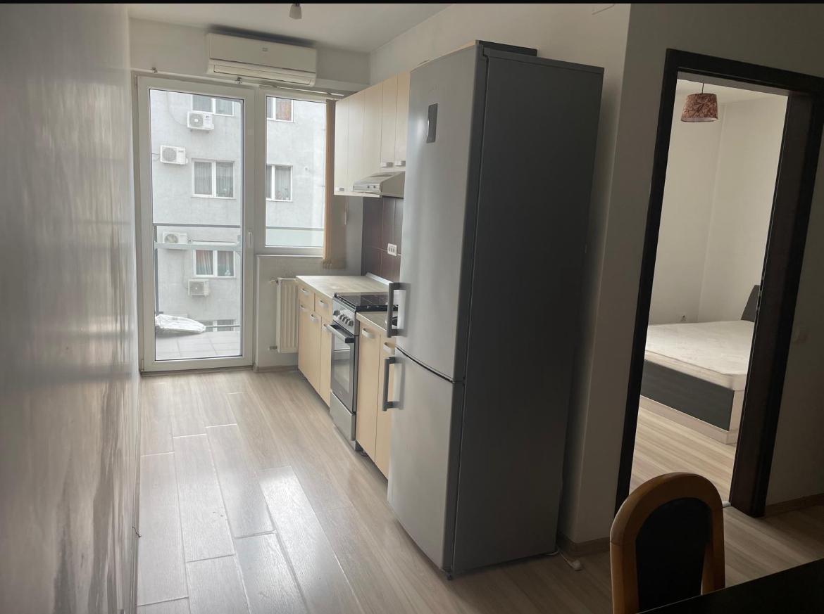 INCHIRIAT  350 EURO